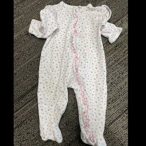 Kissy kissy sleeper 0-3 months.